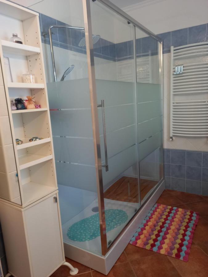 Appartamento In Zona Residenziale 오로세 외부 사진