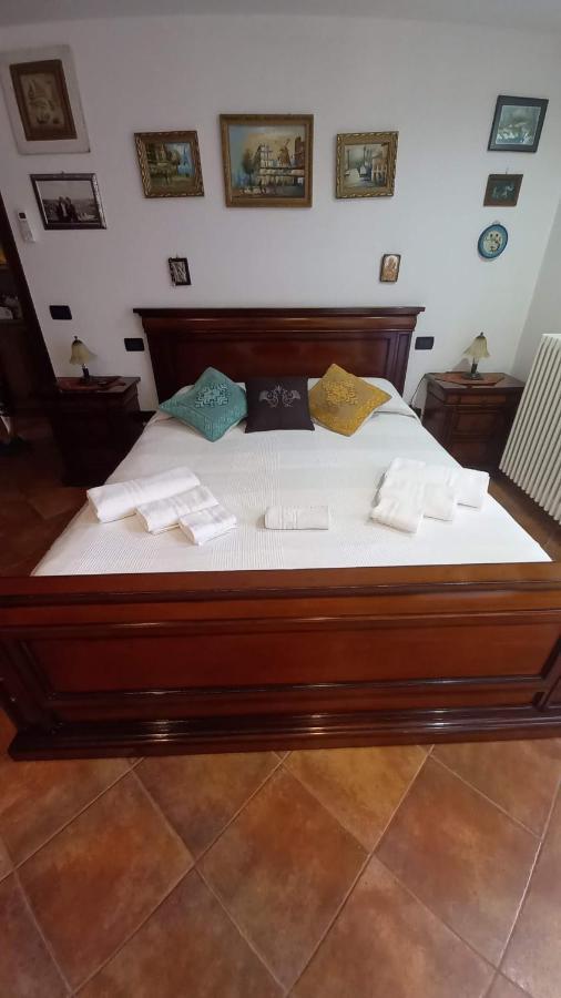 Appartamento In Zona Residenziale 오로세 외부 사진