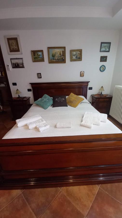 Appartamento In Zona Residenziale 오로세 외부 사진