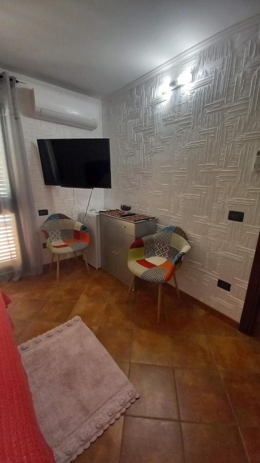 Appartamento In Zona Residenziale 오로세 외부 사진