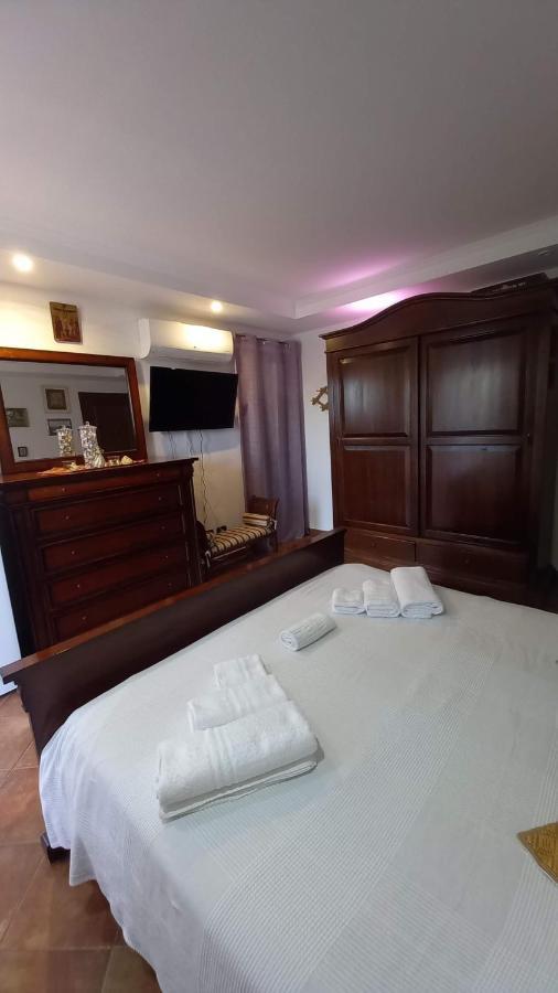 Appartamento In Zona Residenziale 오로세 외부 사진